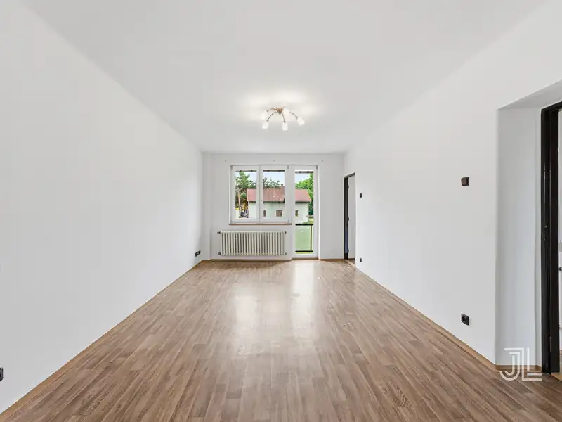 Prodej bytu 3+1 83 m², Žižice – náhled fotky 2