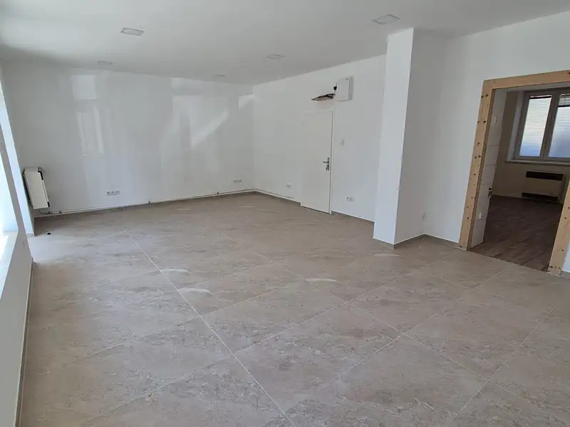 Pronájem obchodního prostoru 66 m², Přerov – náhled fotky 3