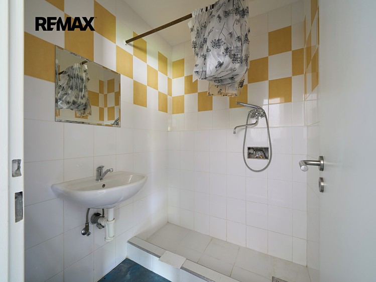Комерційне приміщення на продаж, 700 м² (20 з 31)