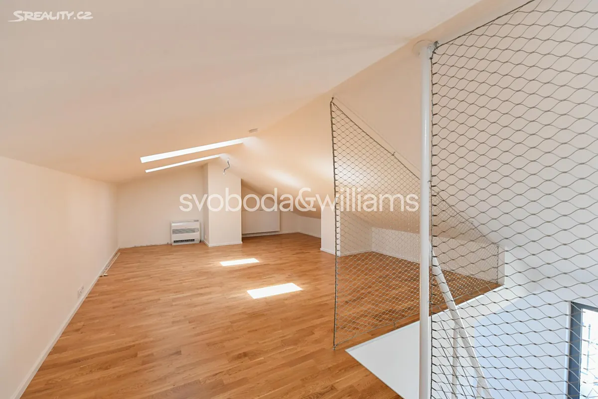 Prodej bytu 1+kk 64 m² – pohled 5