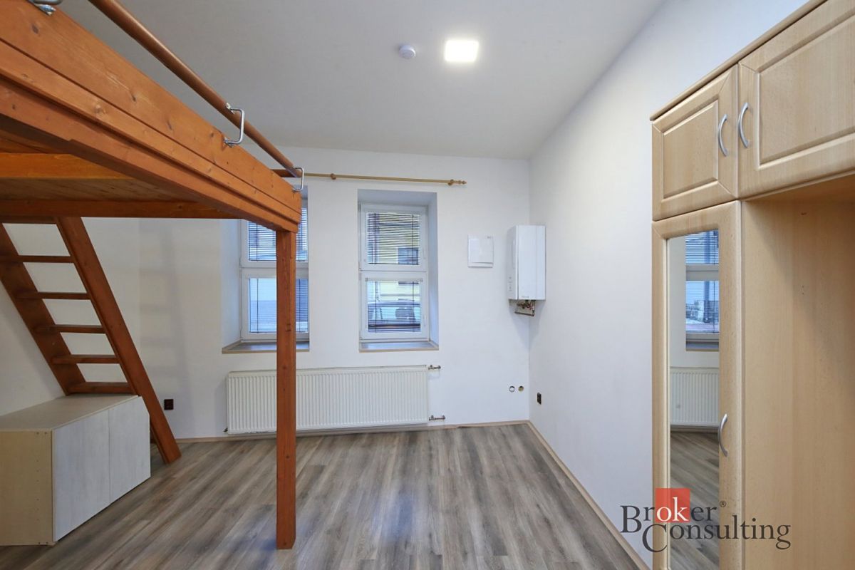 Prodej bytu 1+kk 28 m² – fotografie 4