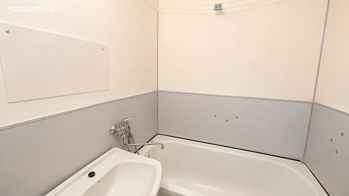 Prodej bytu 2+1 54 m² – pohled 4