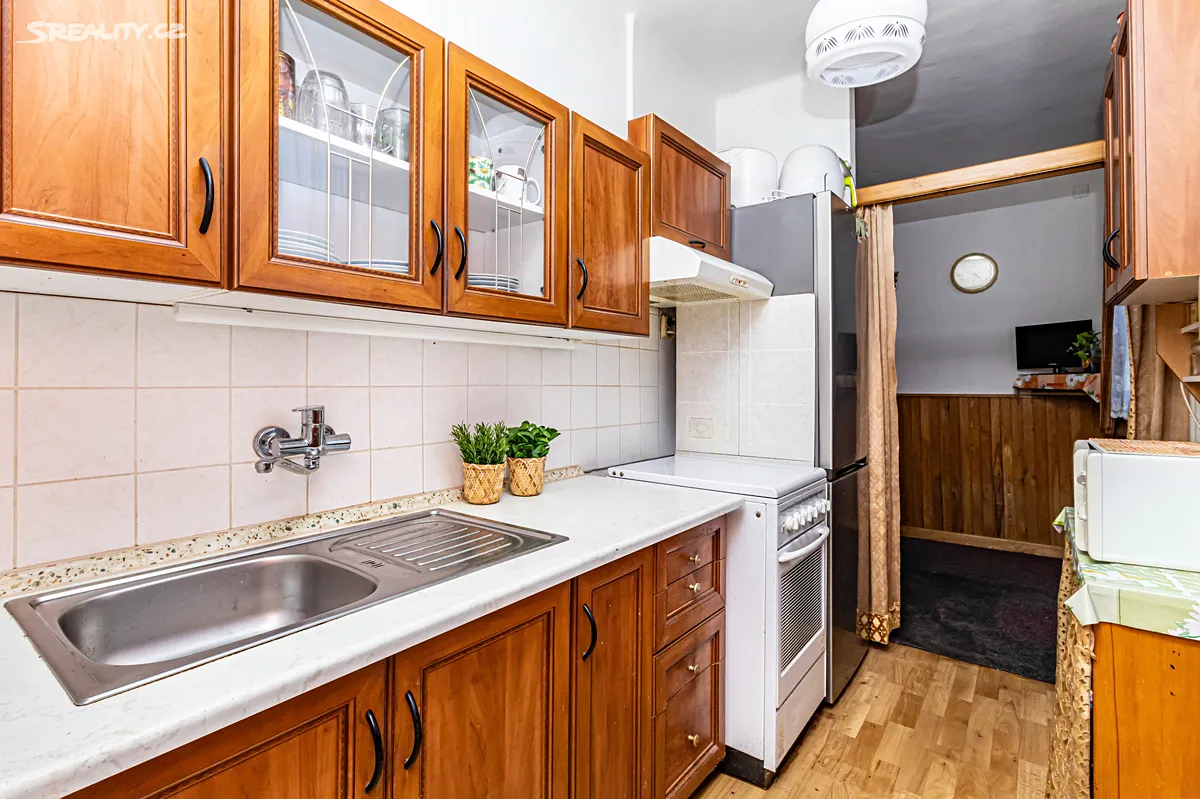 Prodej bytu 3+1 70 m², Pardubice