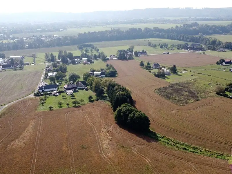 Prodej pole 27614 m², Dvůr Králové nad Labem – náhled fotky 2