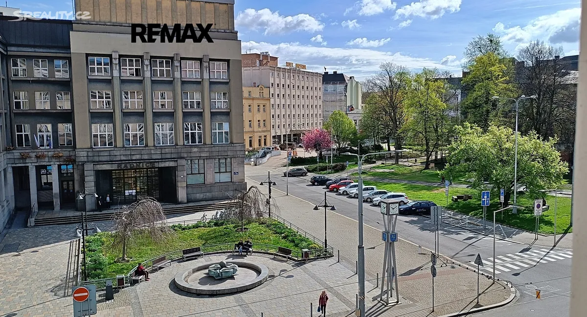 Pronájem kanceláře 22 m² – pohled 4