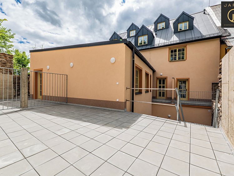 Prodej bytu 2+kk, 67 m² (17 z 23)