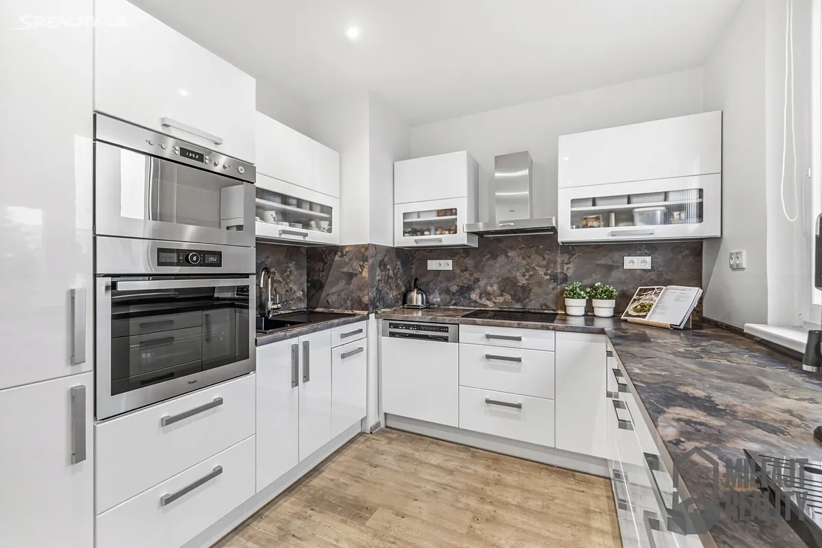 Prodej bytu 3+kk 67 m² – další