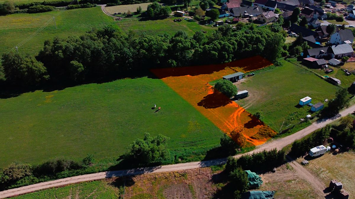 Prodej stavebního pozemku 4690 m²