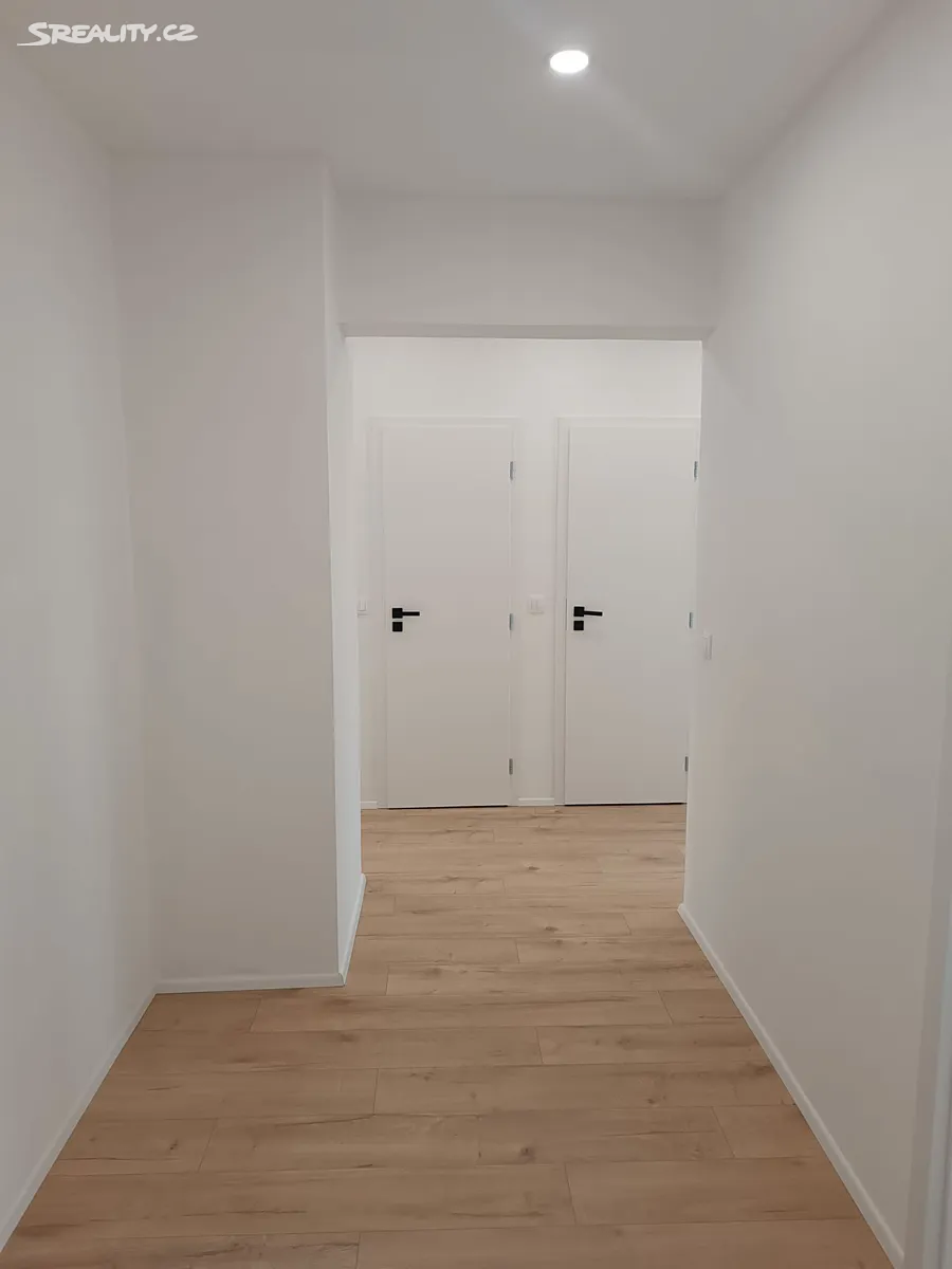 Prodej bytu 4+kk 65 m², Praha
