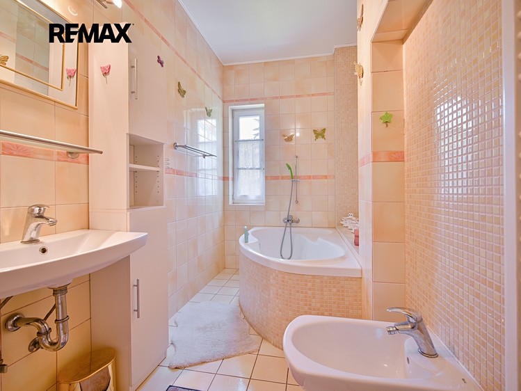 Будинок на продаж, 240 м² (20 з 27)