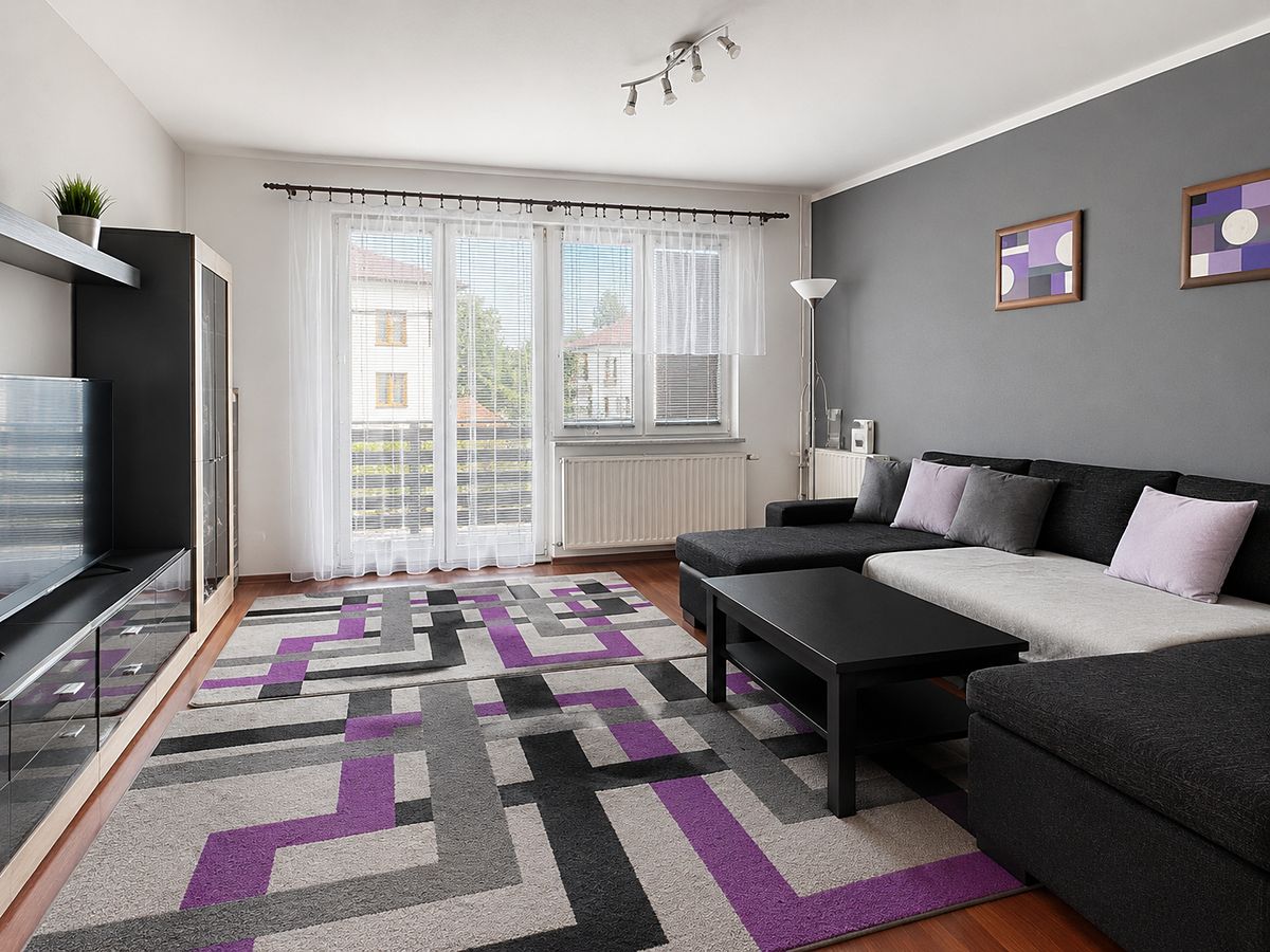 Prodej rodinného domu 180 m², pozemek 440 m² – fotografie 3