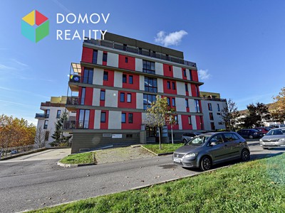 Pronájem bytu 1+kk 38 m²