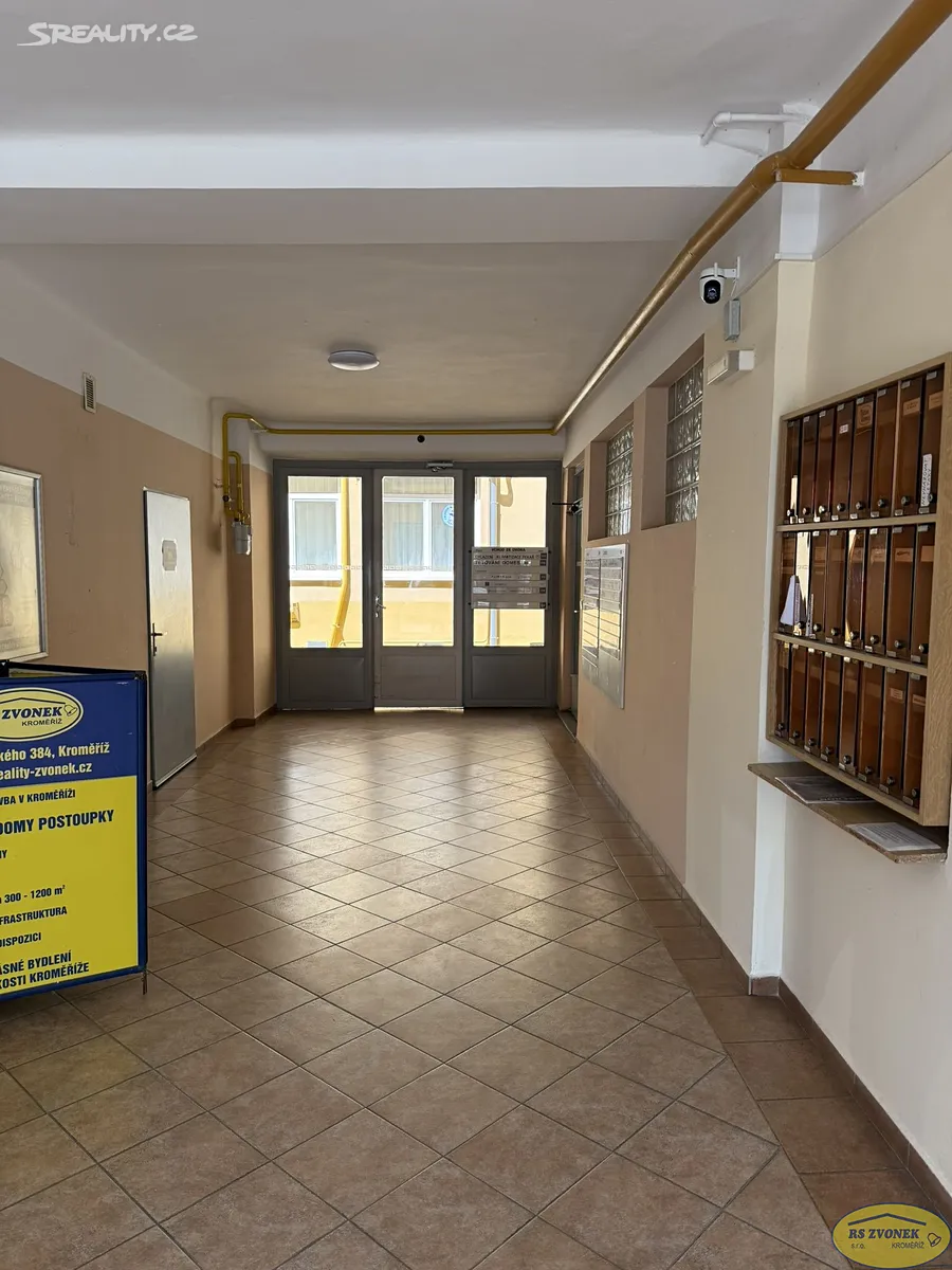 Pronájem kanceláře 17 m² – další