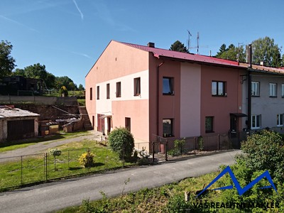 Prodej  rodinného domu 242 m², pozemek 691 m²