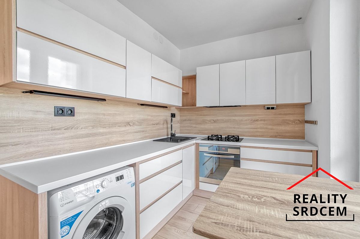 Pronájem bytu 2+1 52 m²