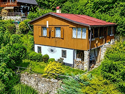 Prodej  chaty 50 m², pozemek 100 m²