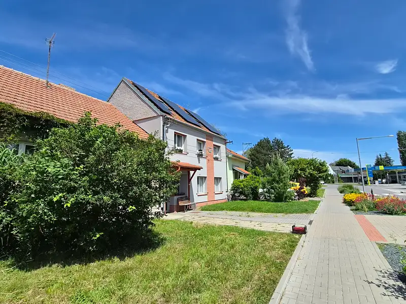 Prodej rodinného domu 350 m², pozemek 784 m², Slavkov u Brna – náhled fotky 3