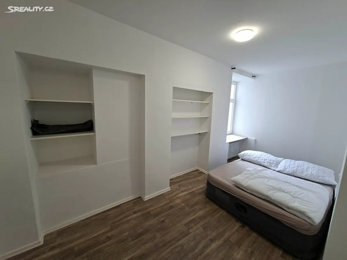 Pronájem bytu 2+kk 49 m² – další