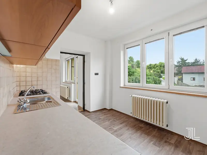 Prodej bytu 3+1 83 m², Žižice – náhled fotky 1