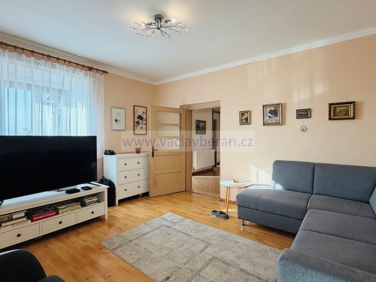 Haus zum Kauf, 378 m² (11 von 38)