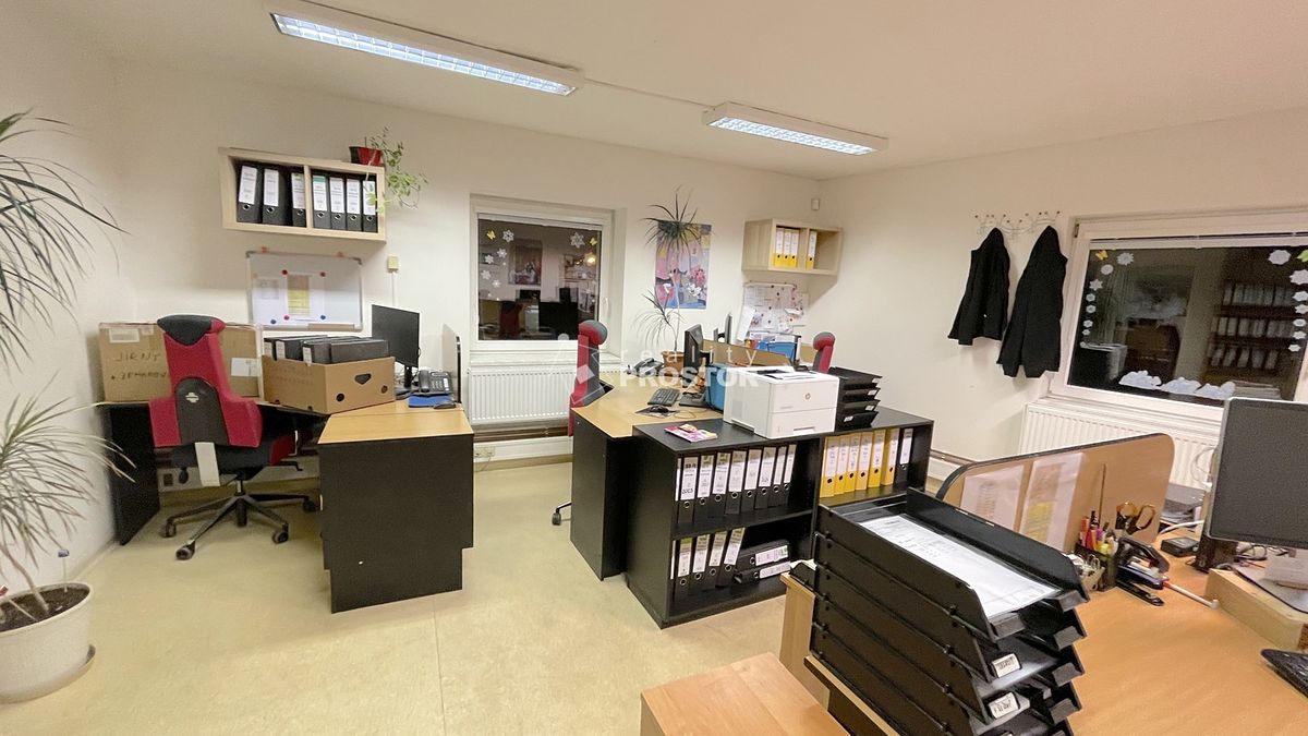 Pronájem kanceláře 26 m² – fotografie 2