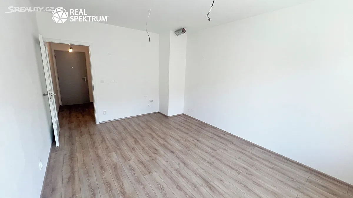 Pronájem bytu 1+kk 31 m² – pohled 4