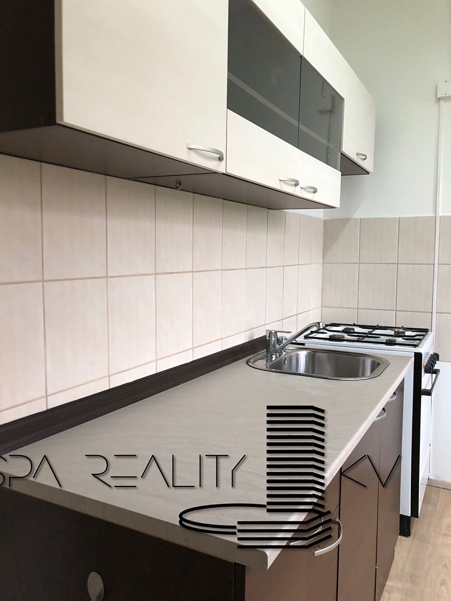Pronájem bytu 1+1 36 m² – fotografie 3