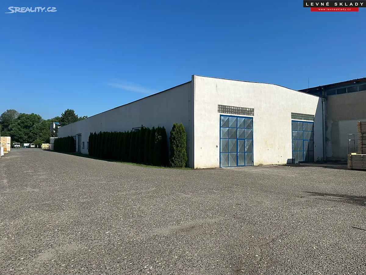 Pronájem skladového prostoru 450 m², Kladruby nad Labem