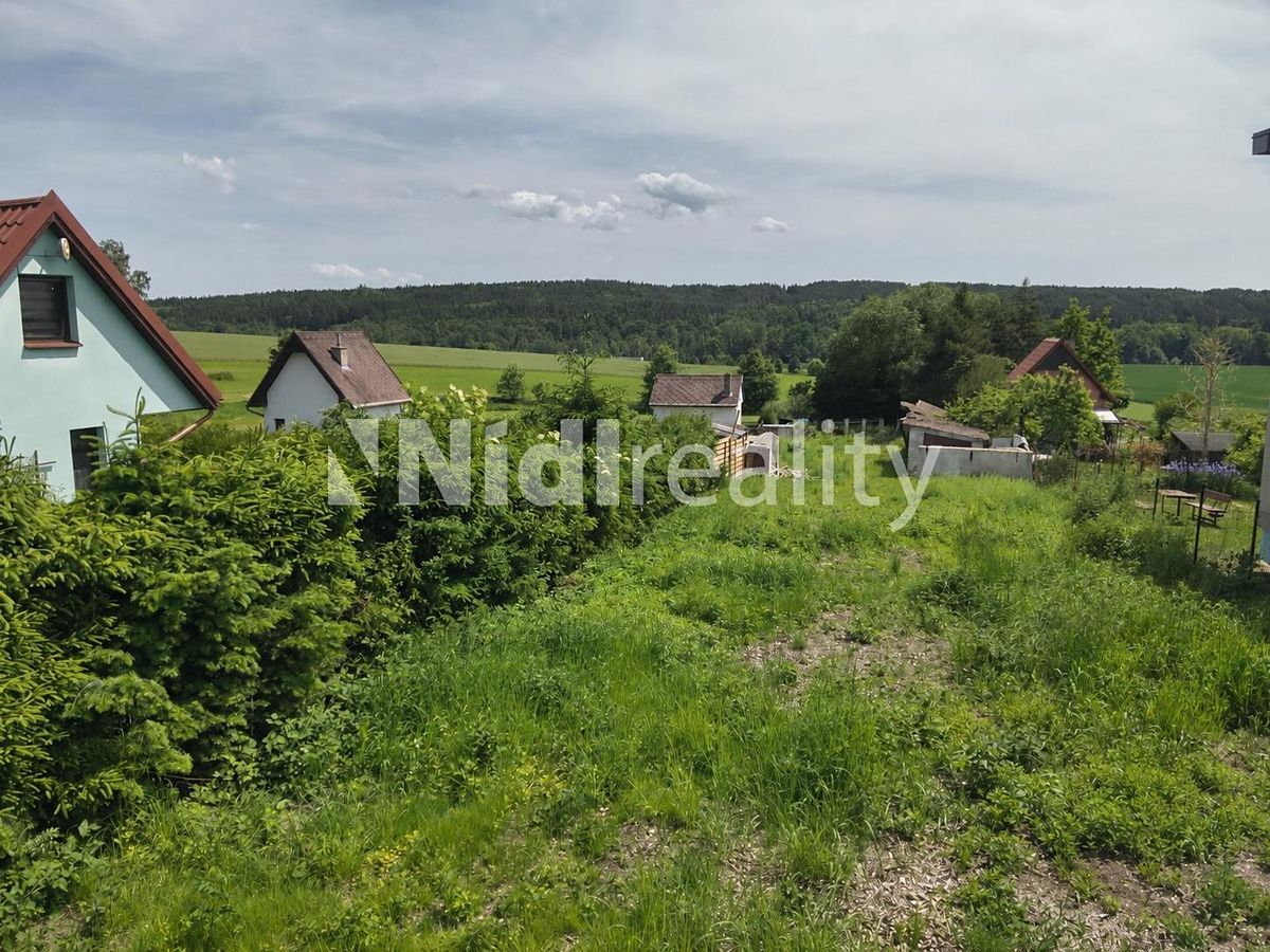Prodej stavebního pozemku 370 m² – fotografie 2