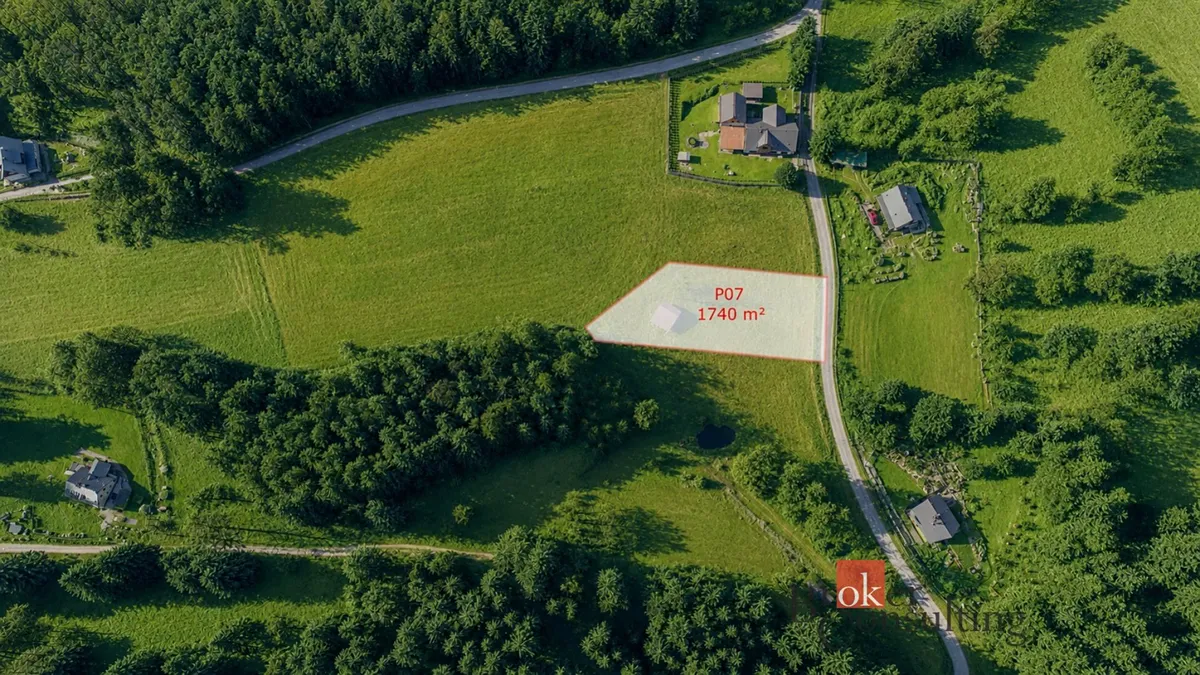 Prodej stavebního pozemku 1740 m²