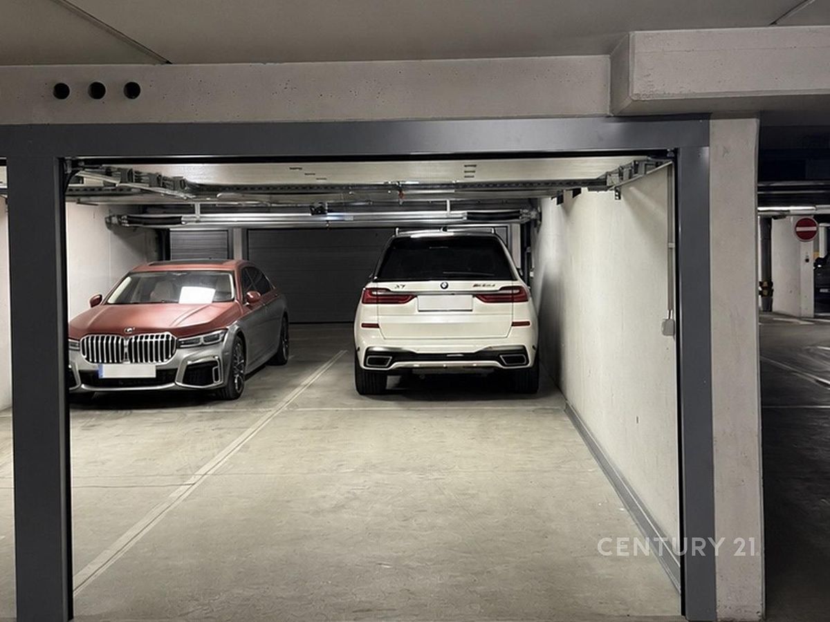 Pronájem garážového stání 15 m² – fotografie 3