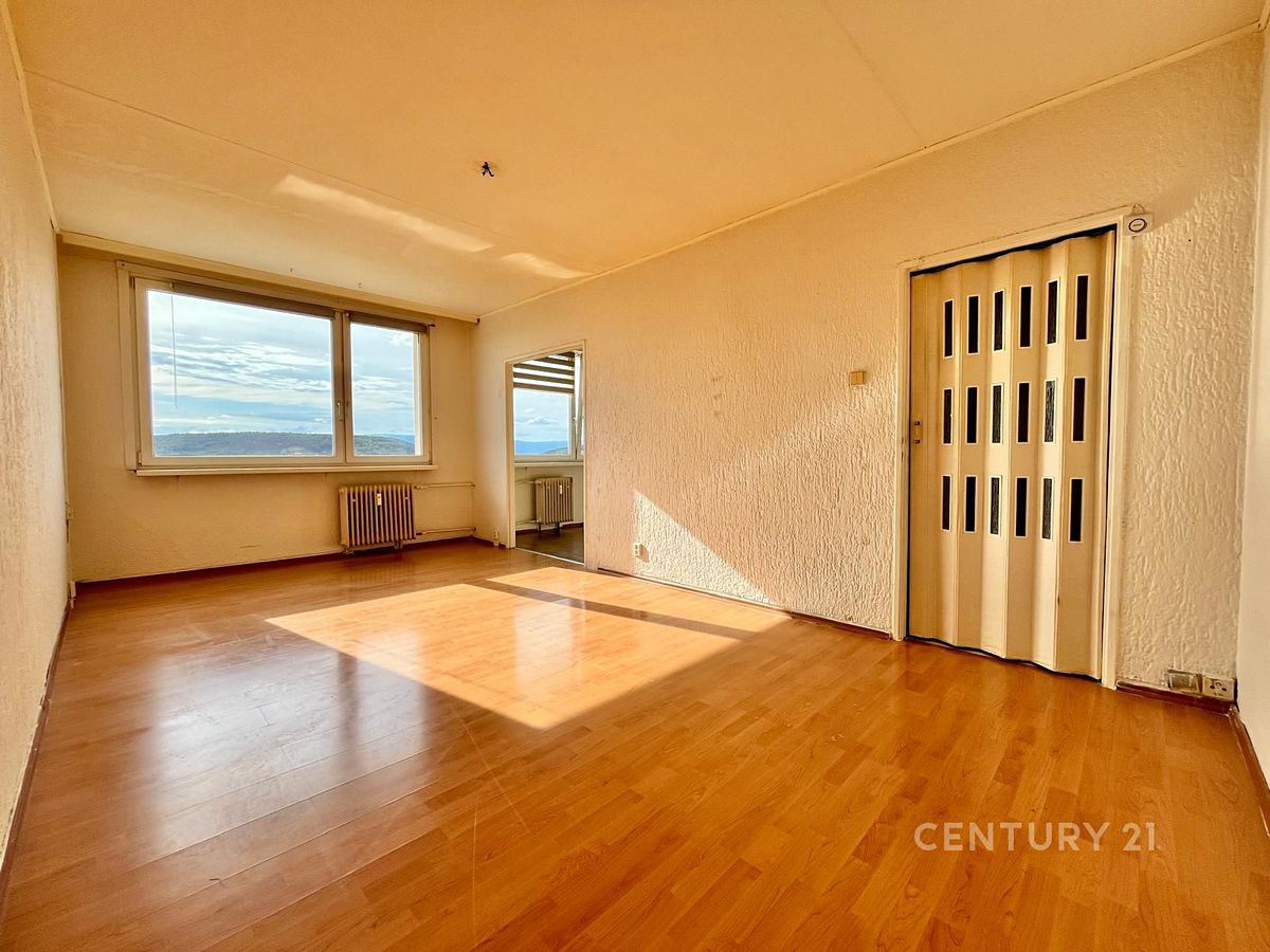 Pronájem bytu 1+1 32 m² – fotografie 2