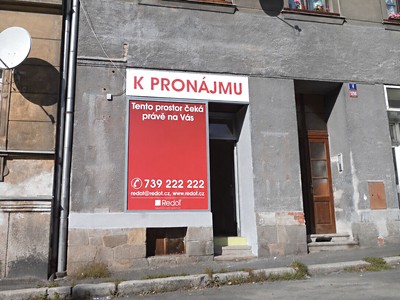 Pronájem obchodního prostoru 53 m²