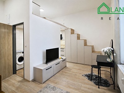 Pronájem bytu 1+kk 31 m²