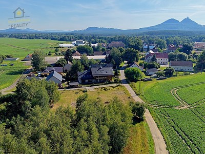 Prodej  stavebního pozemku 1 442 m²