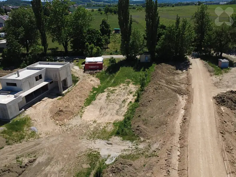Prodej stavebního pozemku 1170 m², Hůry – náhled fotky 3