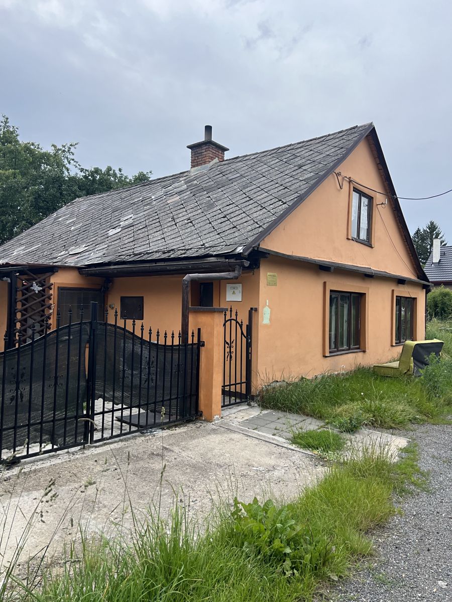 Prodej rodinného domu 90 m², pozemek 600 m² – fotografie 2