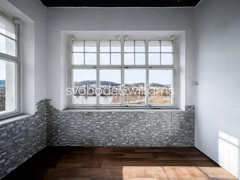 Prodej bytu 4+1 148 m², Praha – náhled fotky 3
