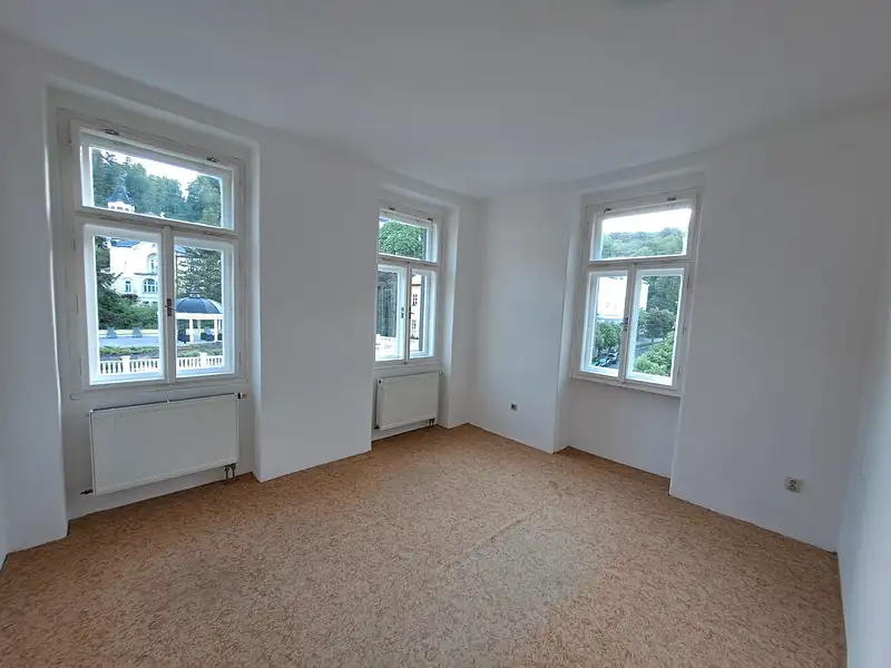 Prodej bytu 4+1 115 m², Mariánské Lázně – náhled fotky 3