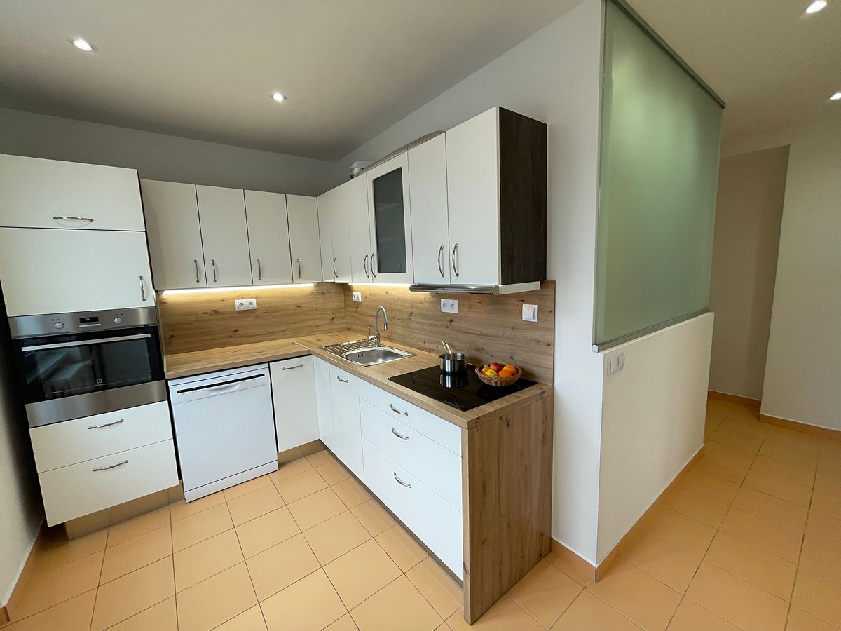 Pronájem bytu 2+1 52 m²