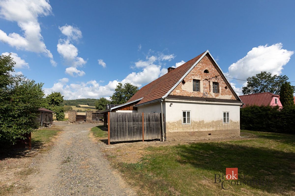 Prodej rodinného domu 80 m², pozemek 1136 m²