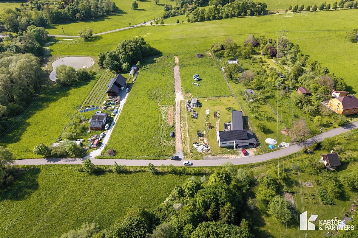 Prodej stavebního pozemku 472 m²