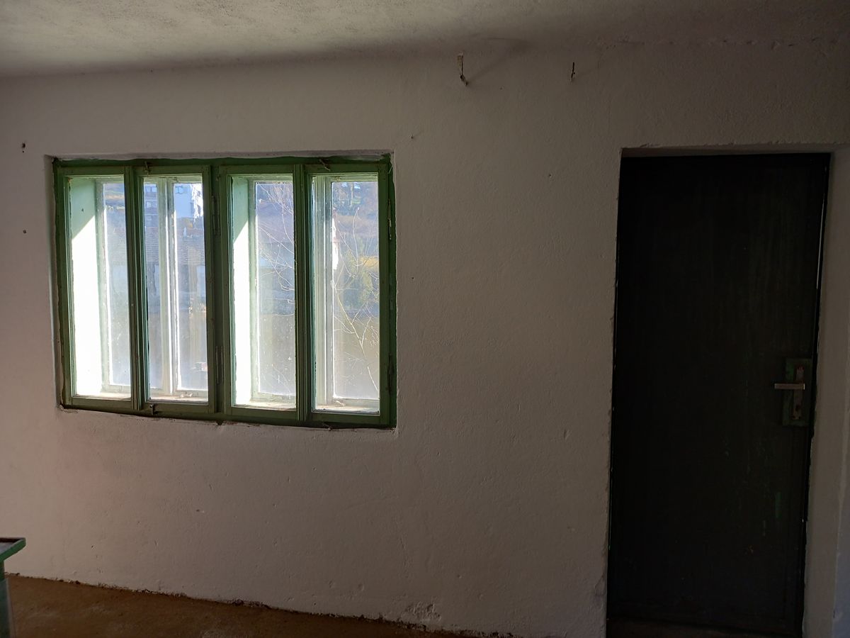 Prodej rodinného domu 254 m², pozemek 715 m² – fotografie 4
