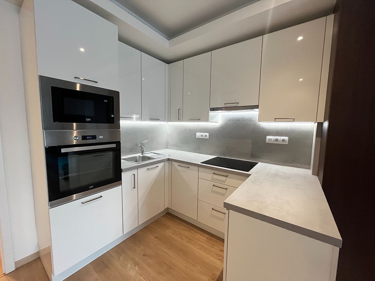 Pronájem bytu 1+kk 36 m²