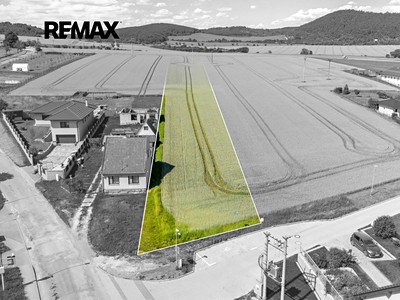 Prodej  stavebního pozemku 1 719 m²