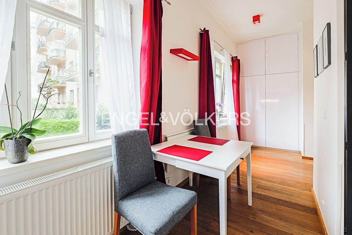 Pronájem bytu 1+kk 38 m²