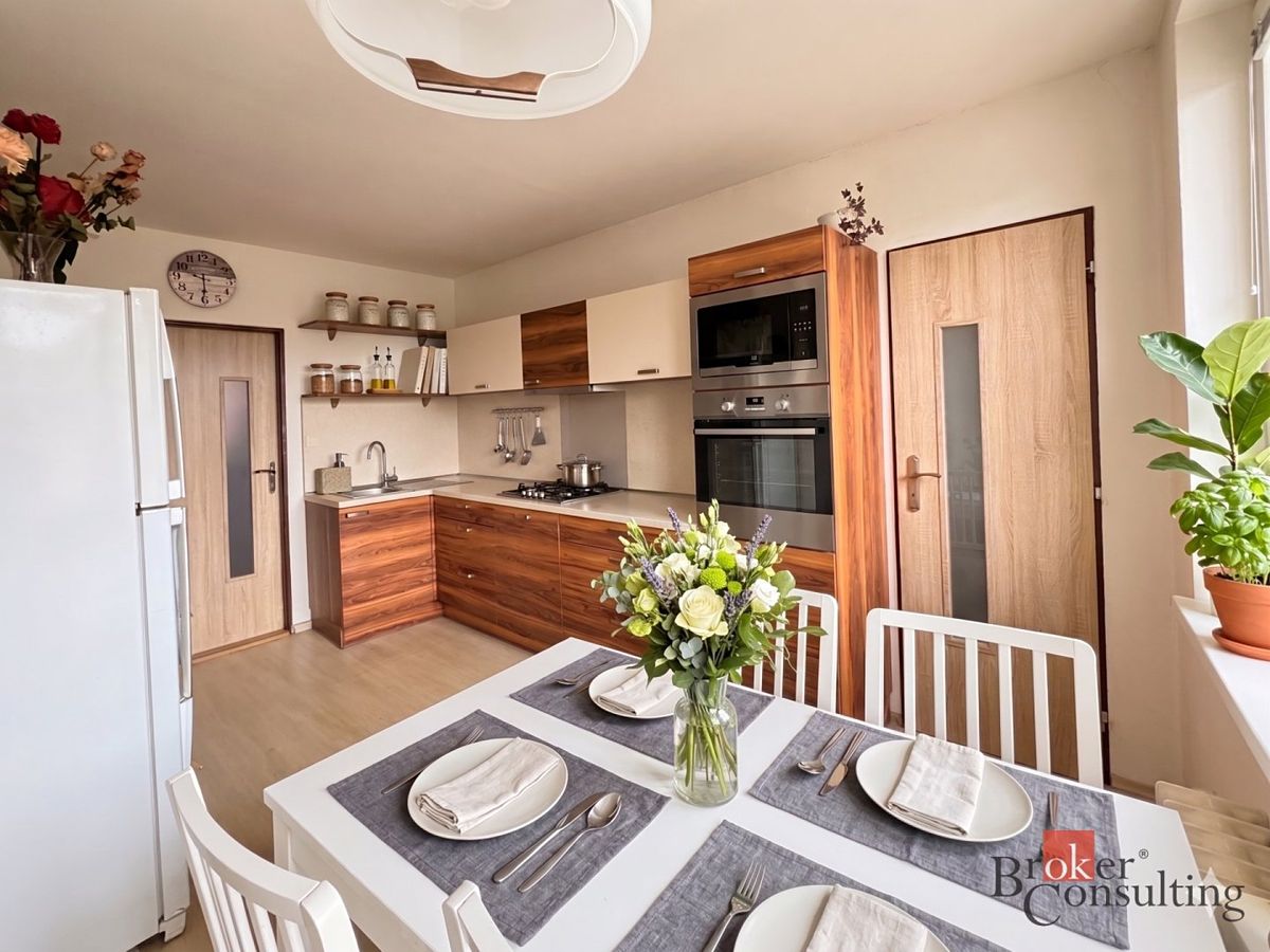 Prodej bytu 2+1 56 m²