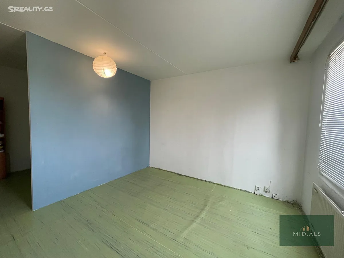 Pronájem bytu 1+1 39 m² - Więcej