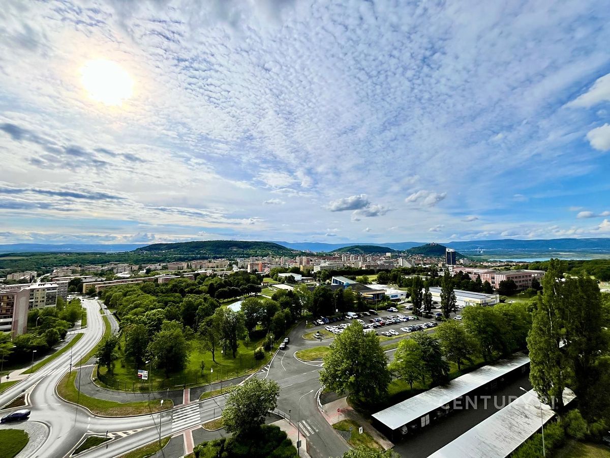 Pronájem bytu 1+1 32 m²