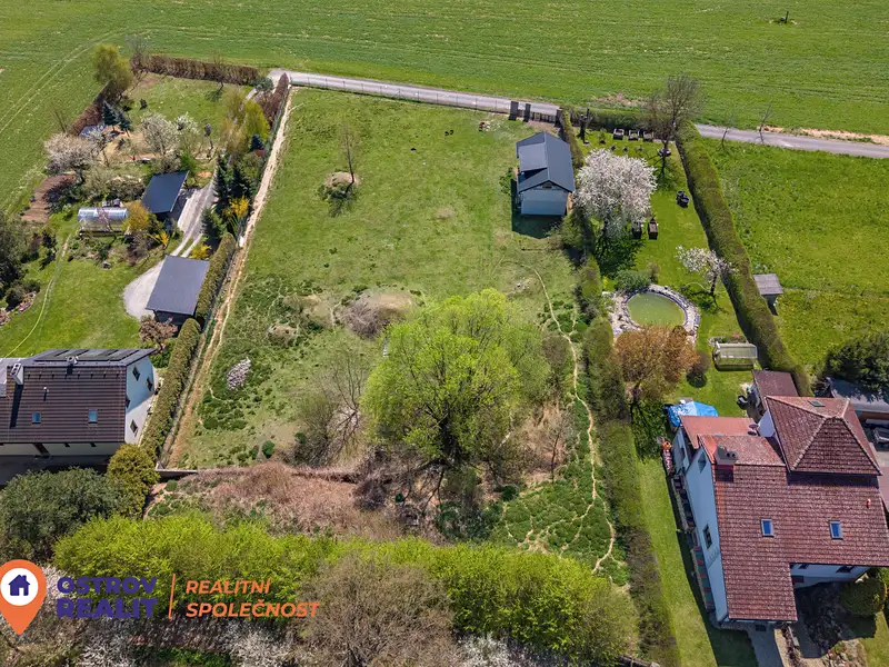 Prodej stavebního pozemku 4004 m², Nemile – náhled fotky 3